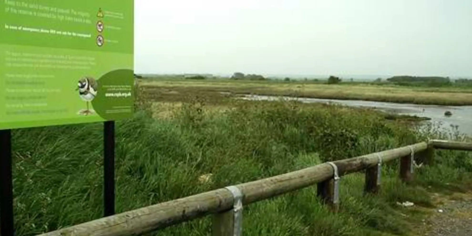 An image depicting the trail Tetney Lock and the Humber Estuary and its surrounding area.