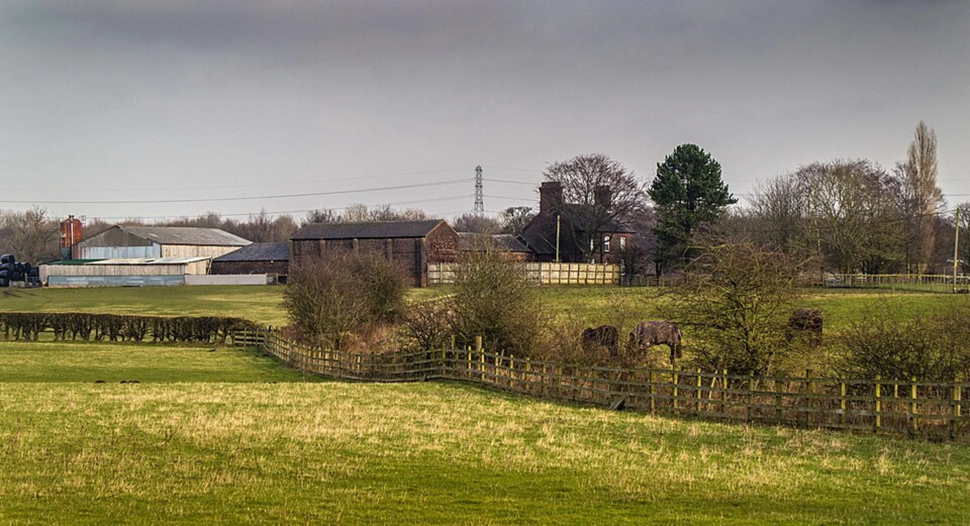 An image depicting the trail New Hill Barn and Monarch's Way and its surrounding area.