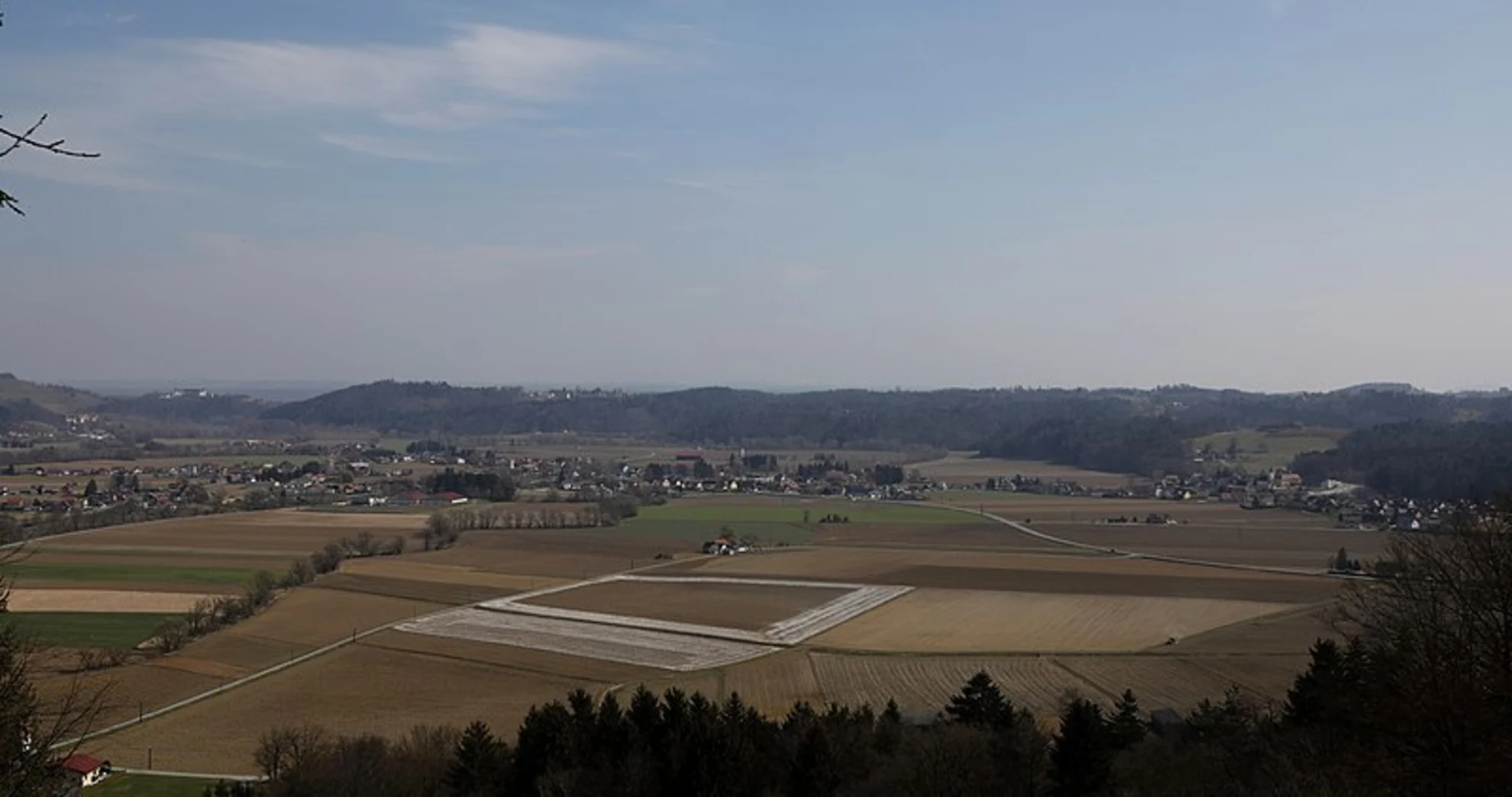 An image depicting the trail Heimschuher Round South - 5 and its surrounding area.