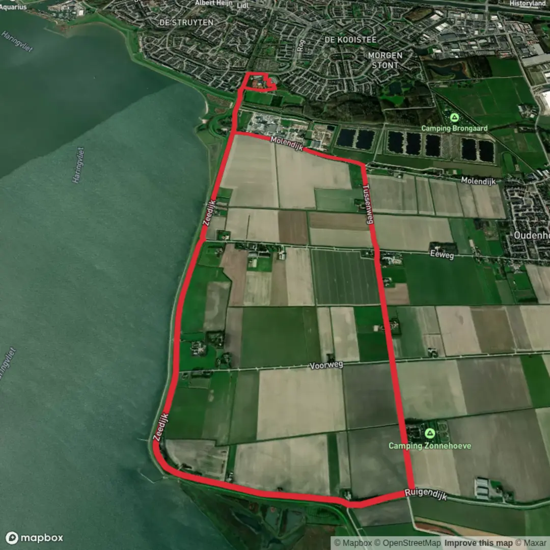 An image depicting the trail Hoornsche Gat via Zeedijk and Tussen Weg and its surrounding area.