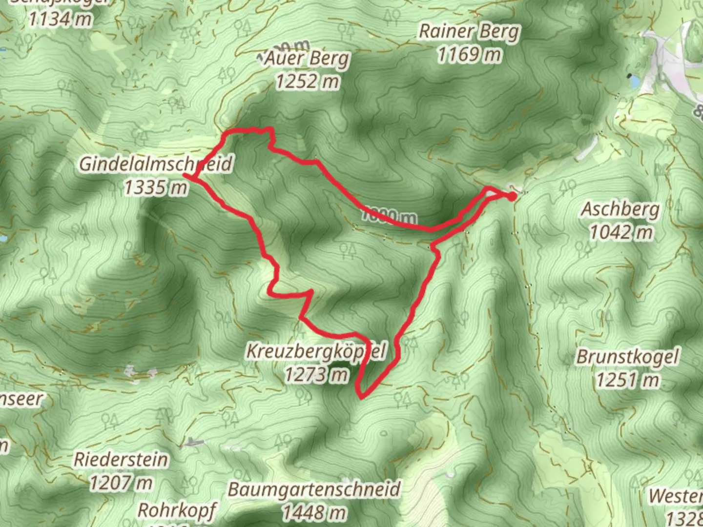 An image depicting the trail Maxiilians Weg and Bayrische Voralpen Loop and its surrounding area.