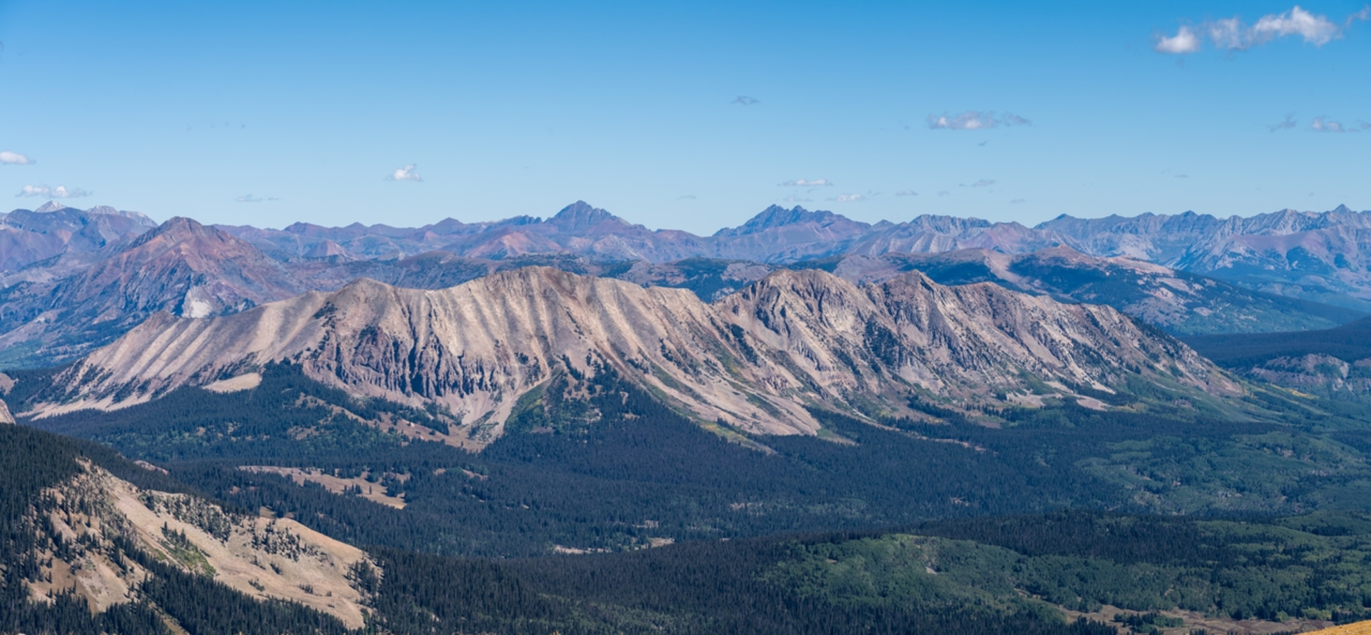 An image depicting the trail West Beaver Trail and its surrounding area.