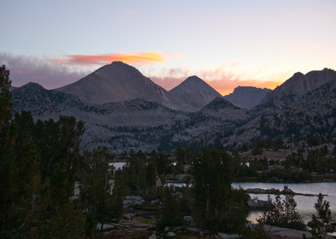 An image depicting the trail Seven Gables via Bera Creek Trail and its surrounding area.
