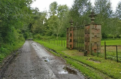 An image depicting the trail Osbaston Loop and its surrounding area.
