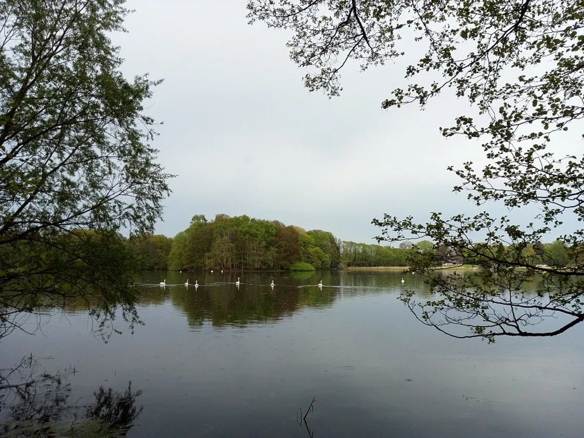Große Teich, Ziegelteich, Neuer Teich and Strassenteich via Teichgasse and Am Kalkbruch