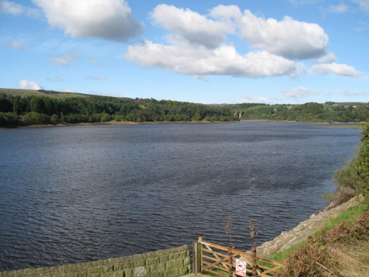 Wayoh Reservoir, Old Russia Reservoir and Redisher Wood Walk
