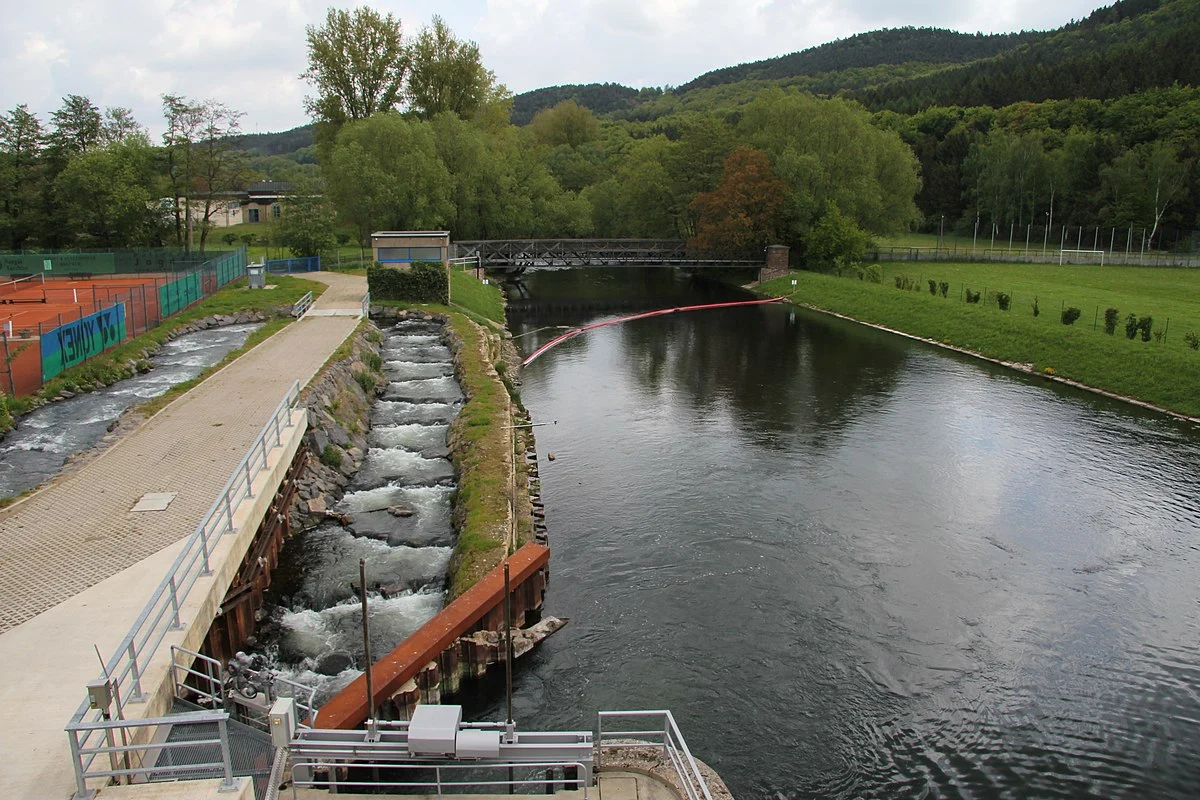 Rurtal bei Kreuzau and Talsperre Obermaubach via Loop via Felsenweg