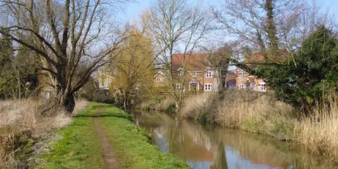 An image depicting the trail Sheford Loop and its surrounding area.