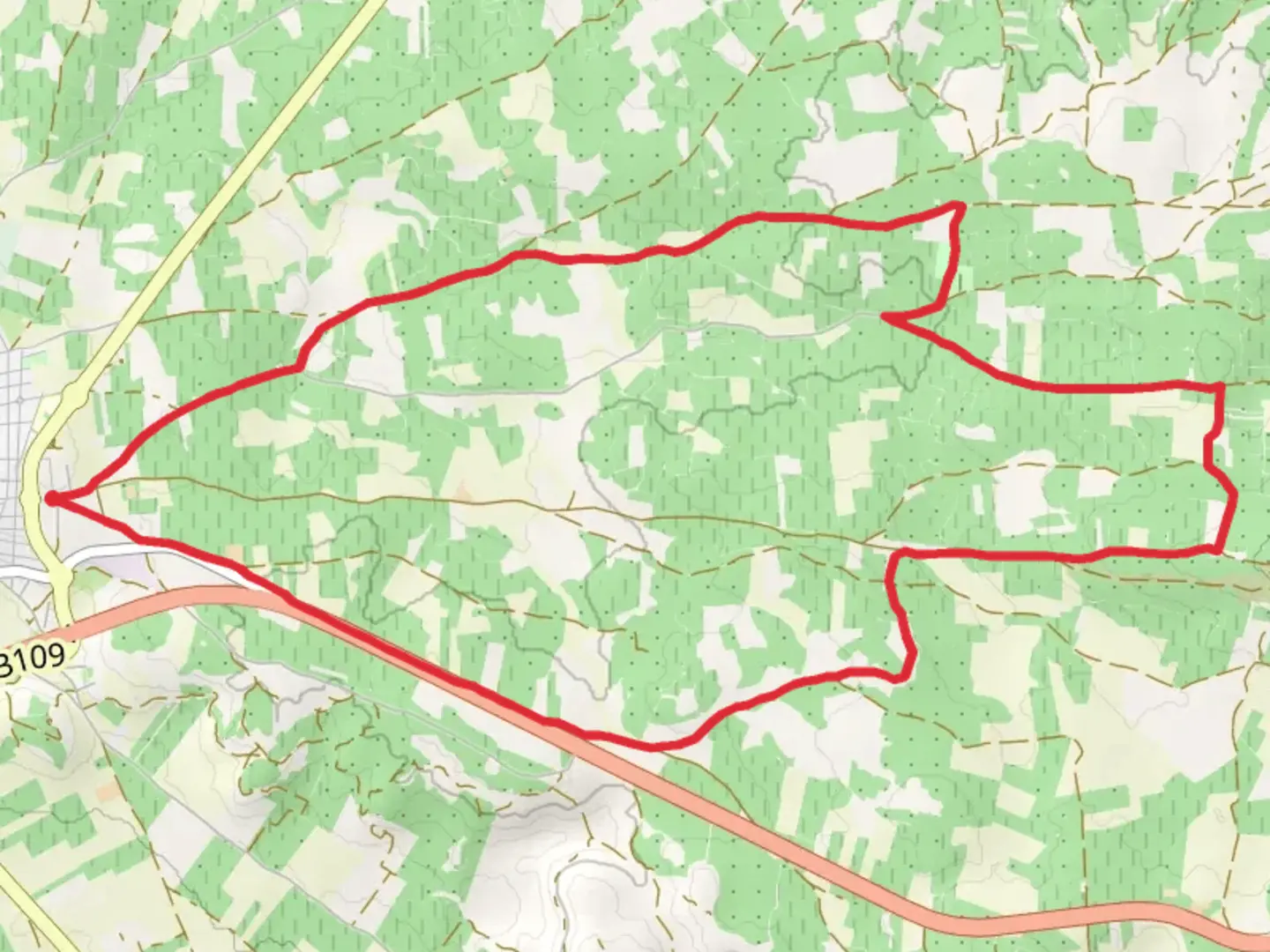An image depicting the trail Trail of the Huts PR CR 15 and its surrounding area.
