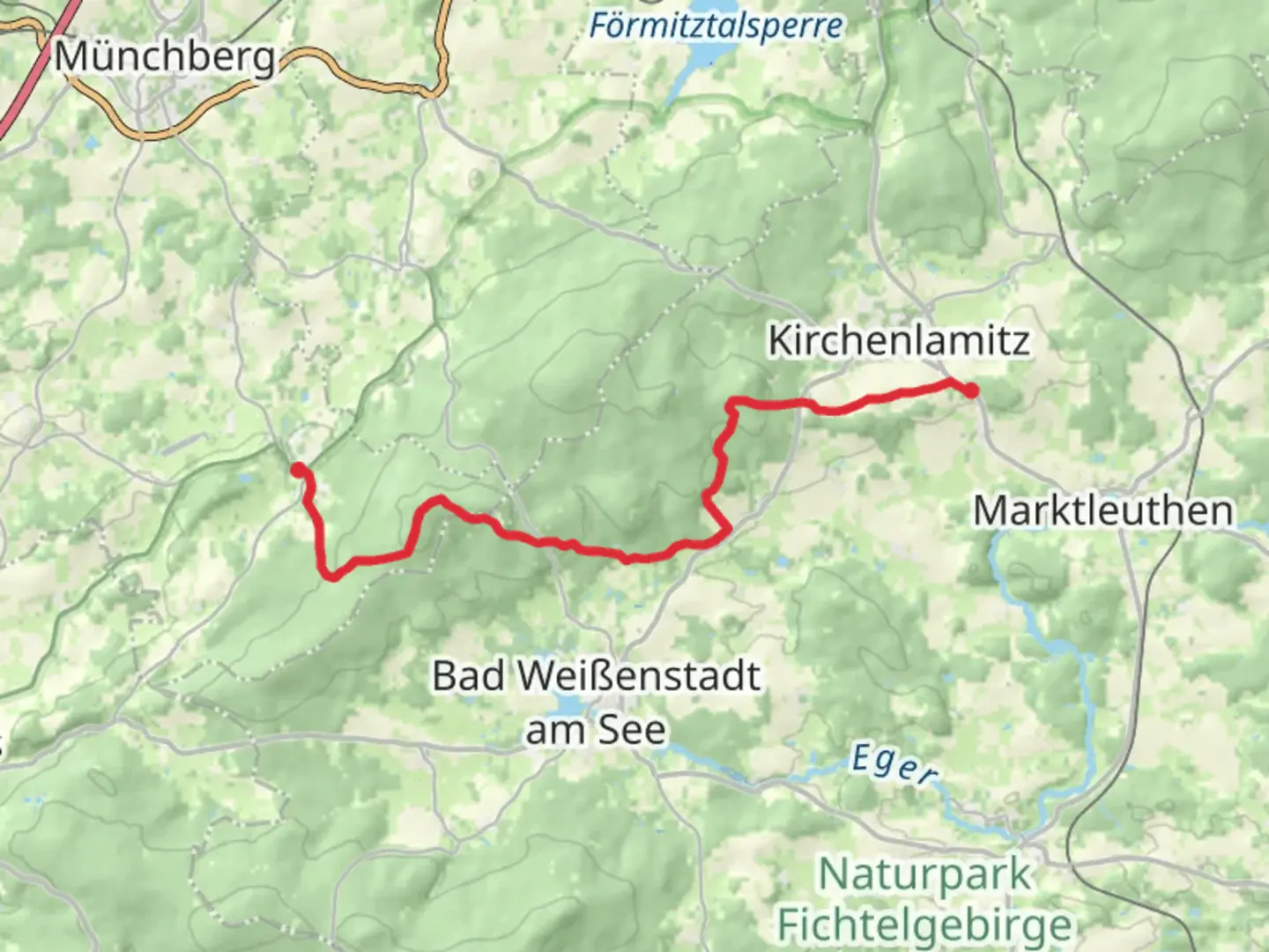 An image depicting the trail Zell im Fichtelgebirge to Kirchenlamitz Walk and its surrounding area.