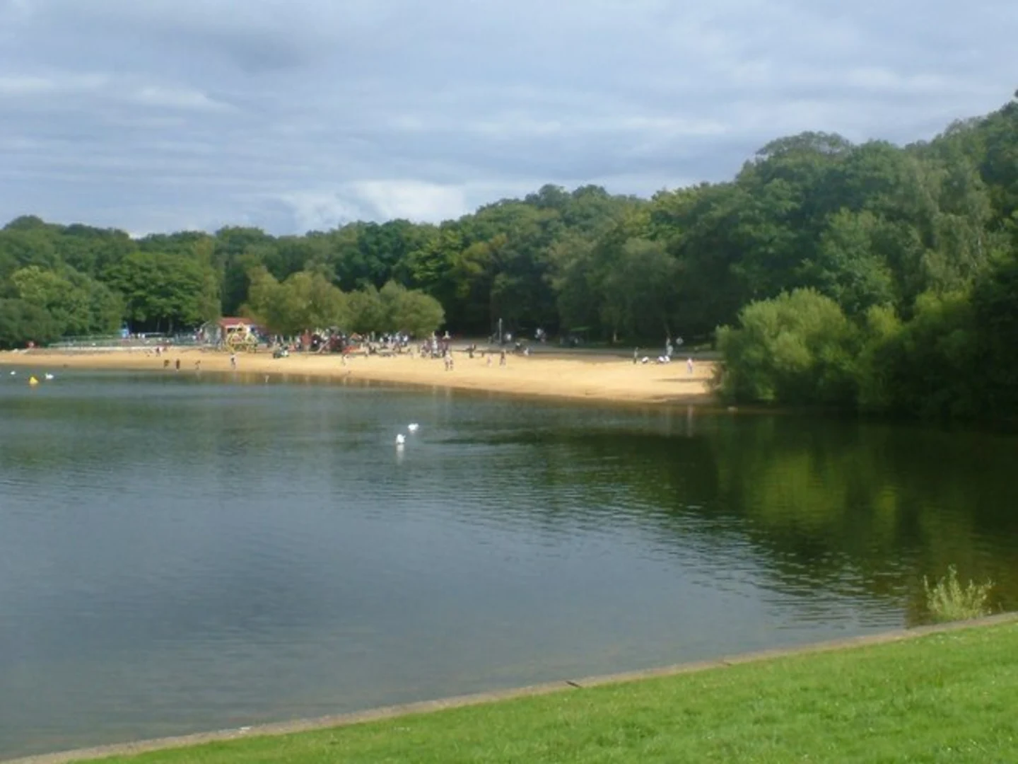 An image depicting the trail Copse Wood, Haste Hill and Ruislip Woods via Hittingdon Trail and its surrounding area.