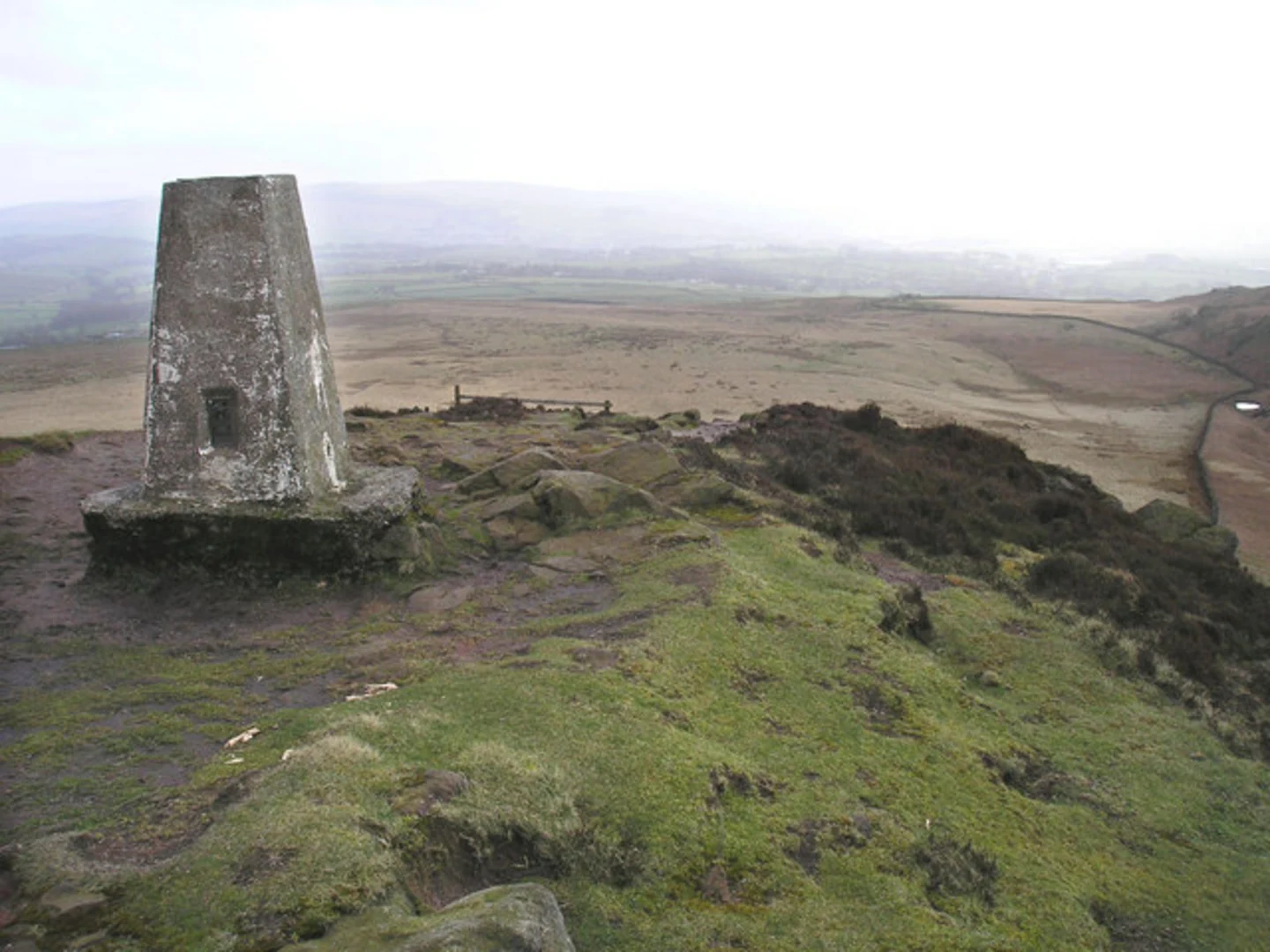 An image depicting the trail Sharp Haw Walk and its surrounding area.
