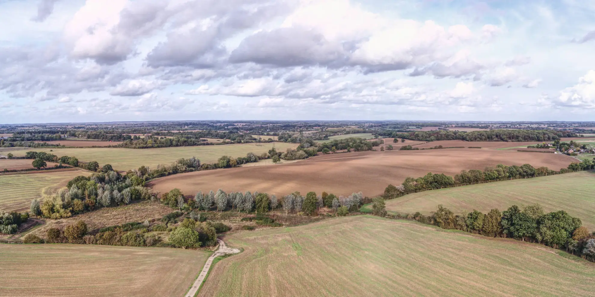 An image depicting the trail Clothall and Roe Green from Wallington and its surrounding area.