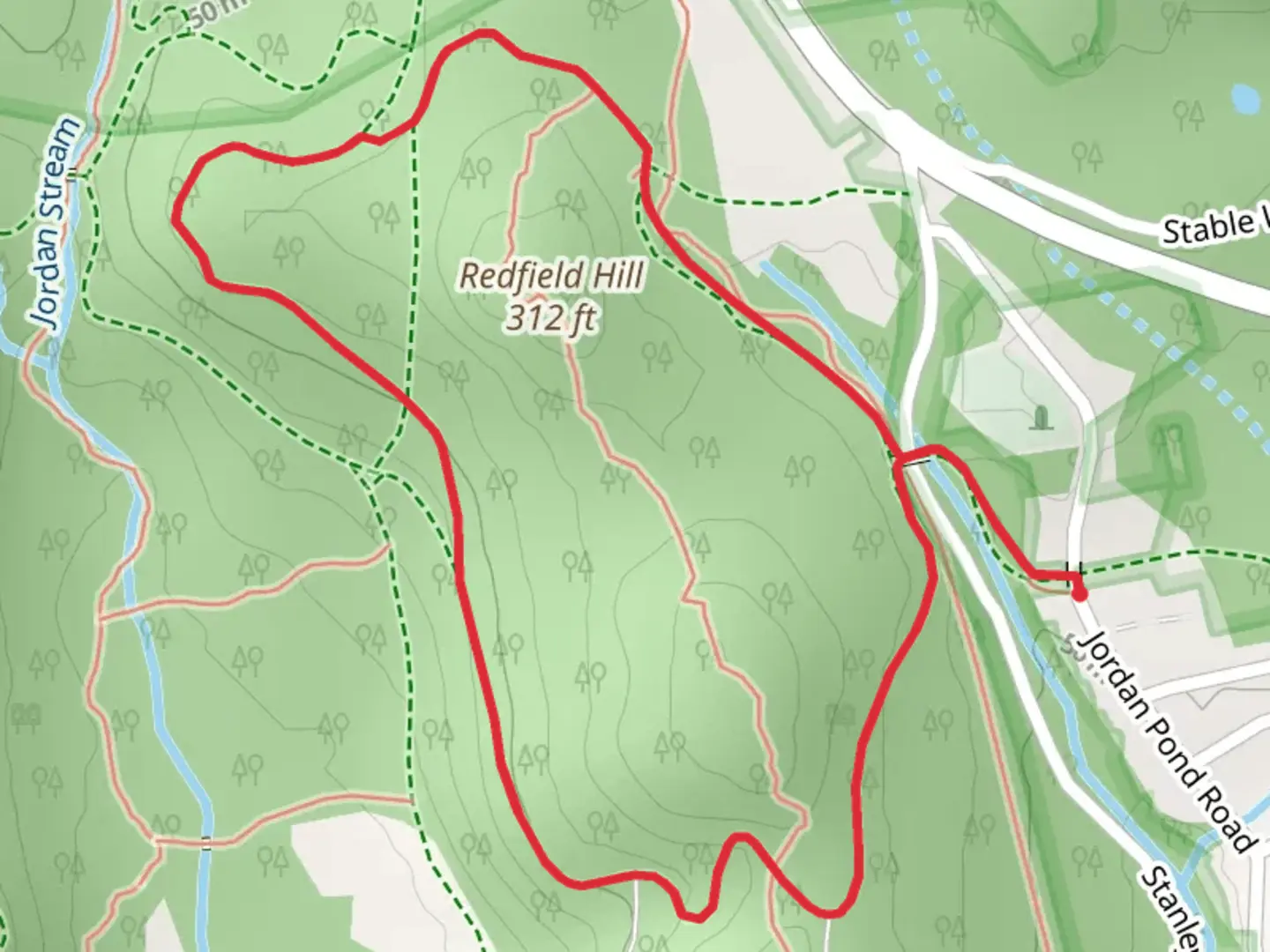 An image depicting the trail Redfield Hill Loop and its surrounding area.
