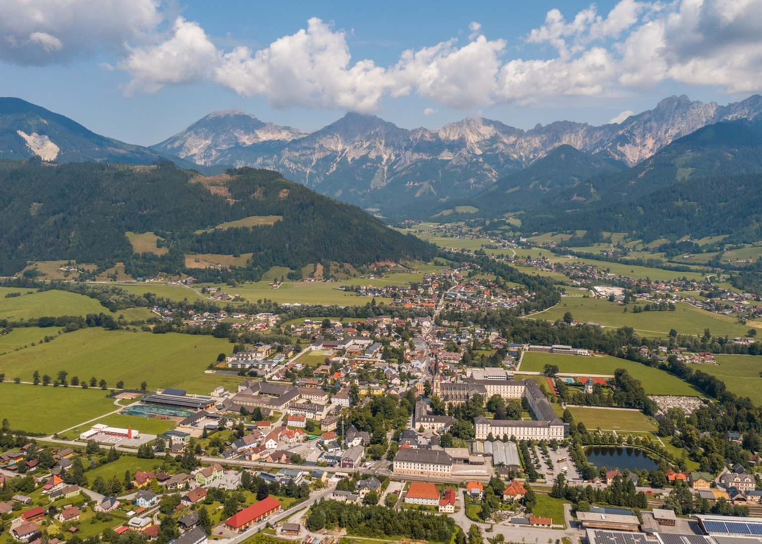 An image depicting the trail Admonter Literaturpfad and its surrounding area.