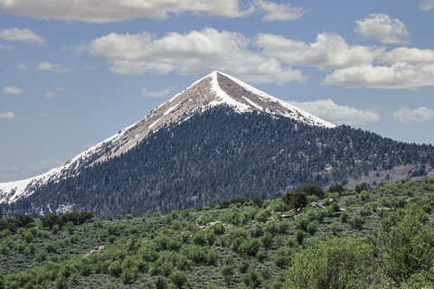 An image depicting the trail Pole Canyon Trail and its surrounding area.