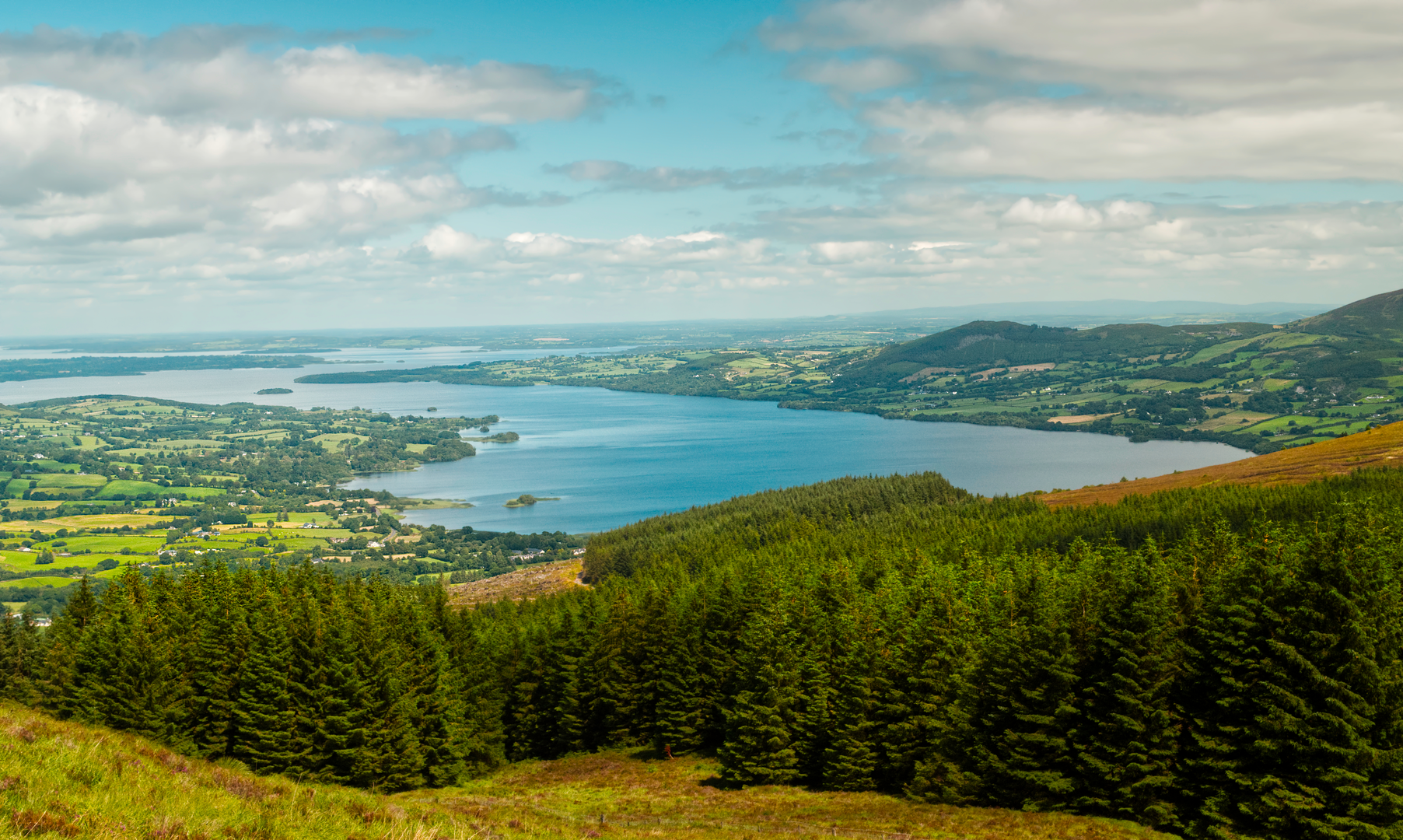 An image depicting the trail Lough Derg Pilgrim Path and its surrounding area.