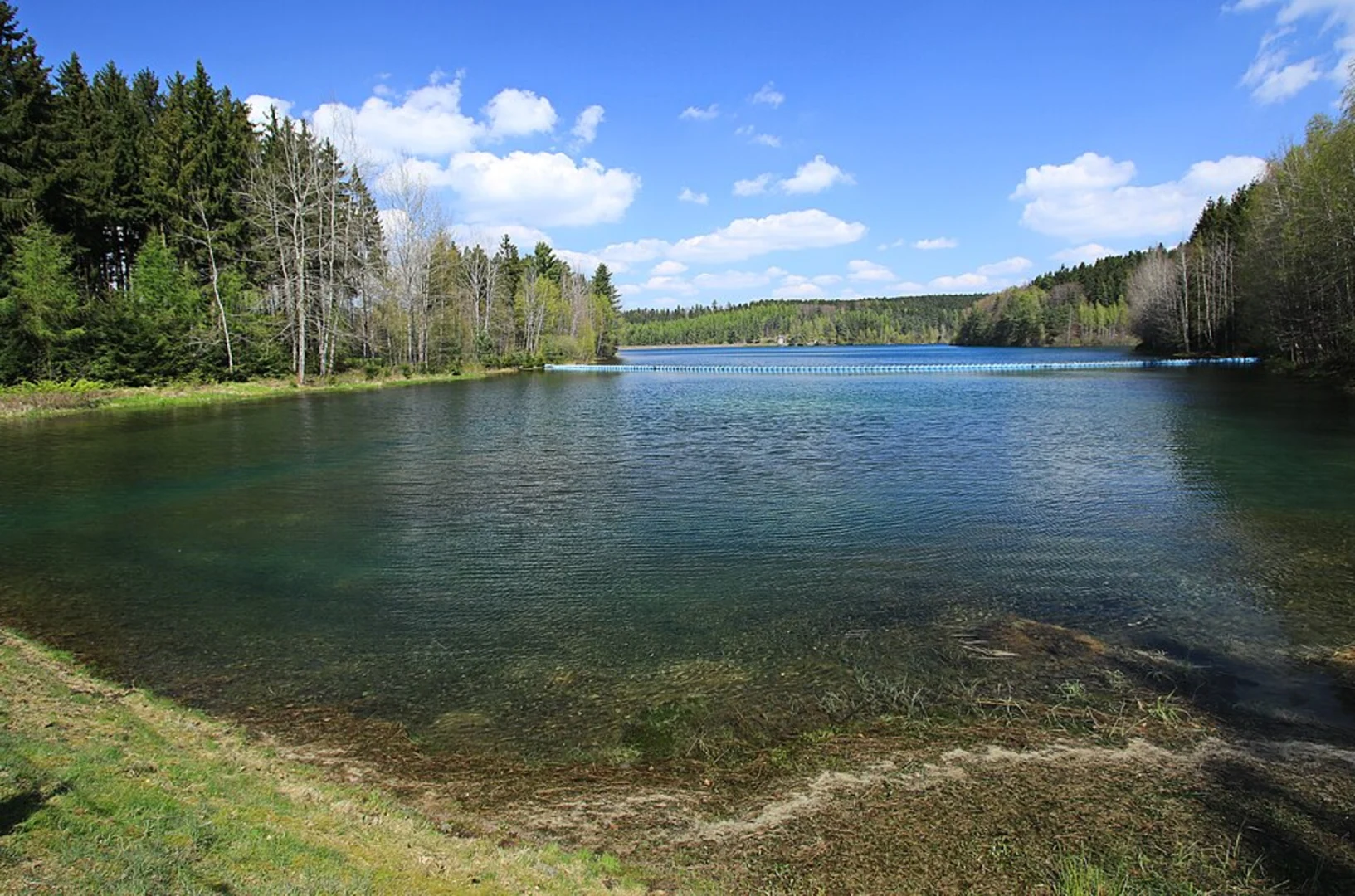 An image depicting the trail Talsperre Cranzahl Loop and its surrounding area.