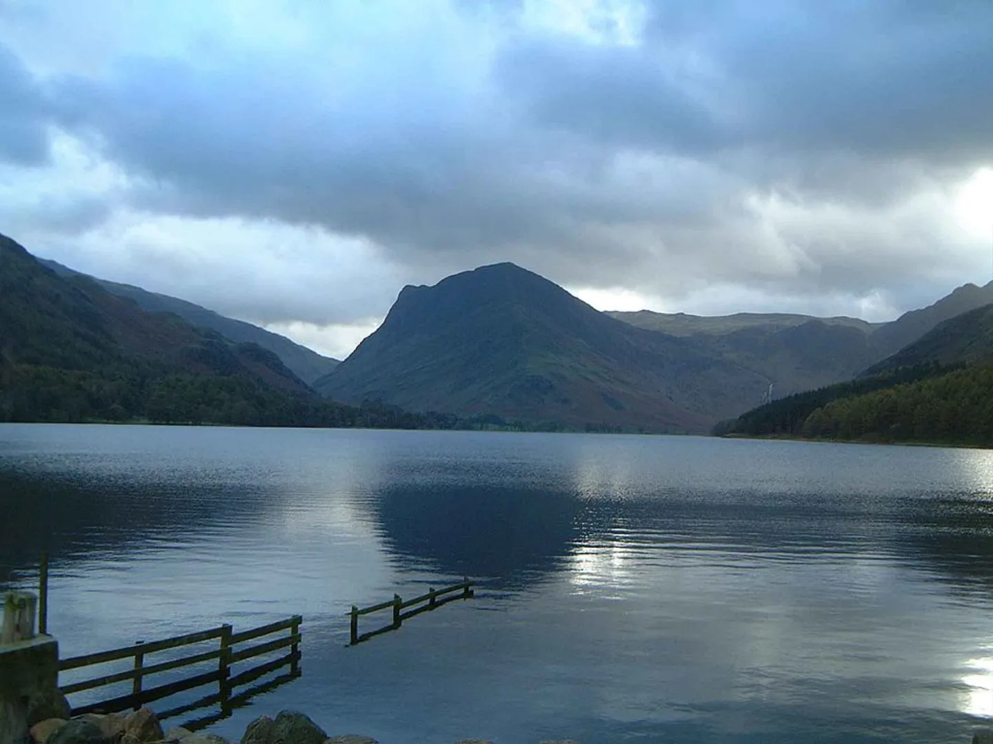 An image depicting the trail Fleetwith Pike, Black Star and Hopper Slate Quarry Loop - Gatesgarth and its surrounding area.