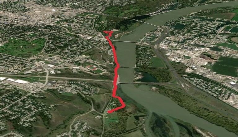 Walk along Missouri River from Pioneer Park