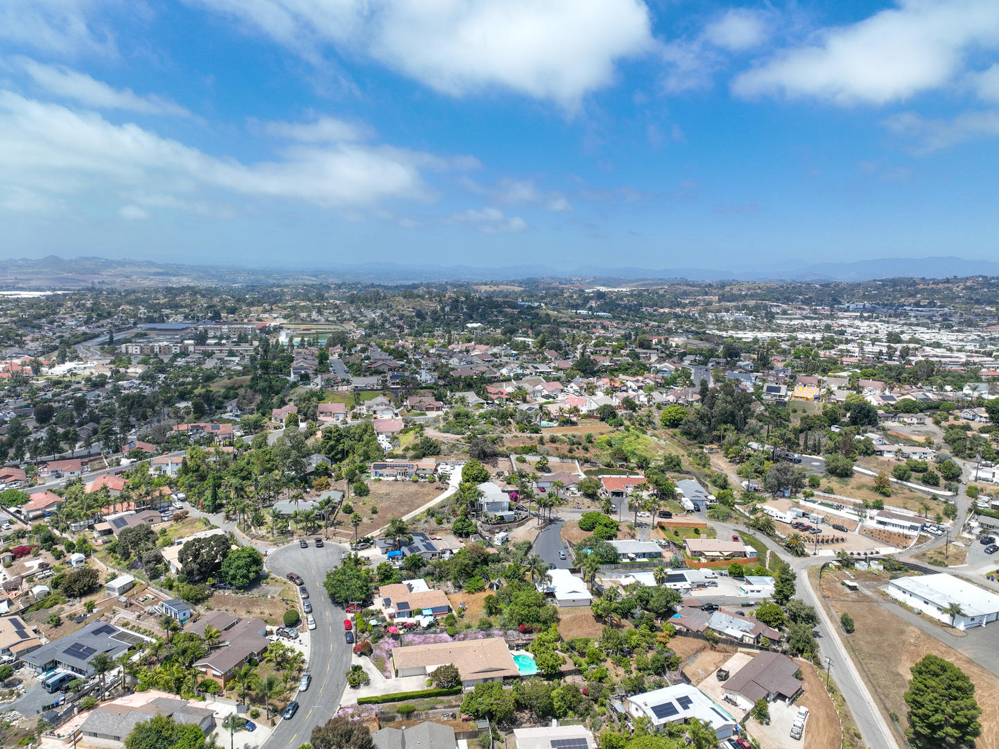 An image depicting the trail Coastal Rail Trail and its surrounding area.