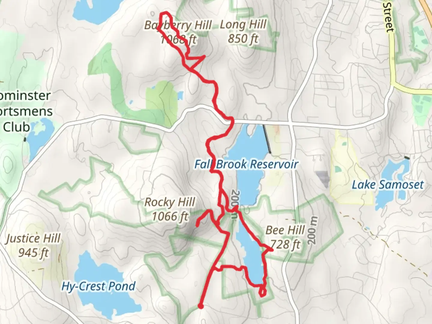 An image depicting the trail Bee Hill, Bayberry Hill and Fall Brook Reservoir Loop and its surrounding area.
