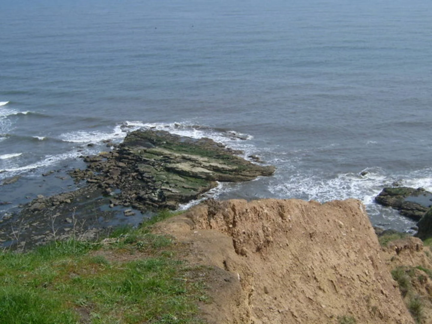 An image depicting the trail Newby and Scalby Country Park and Burniston Country Park Loop and its surrounding area.
