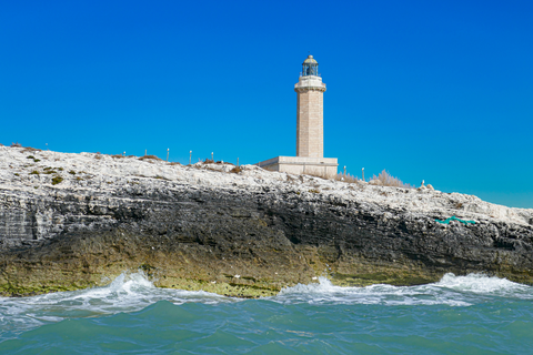 An image depicting the trail Sentiero Italia - Puglia Section and its surrounding area.