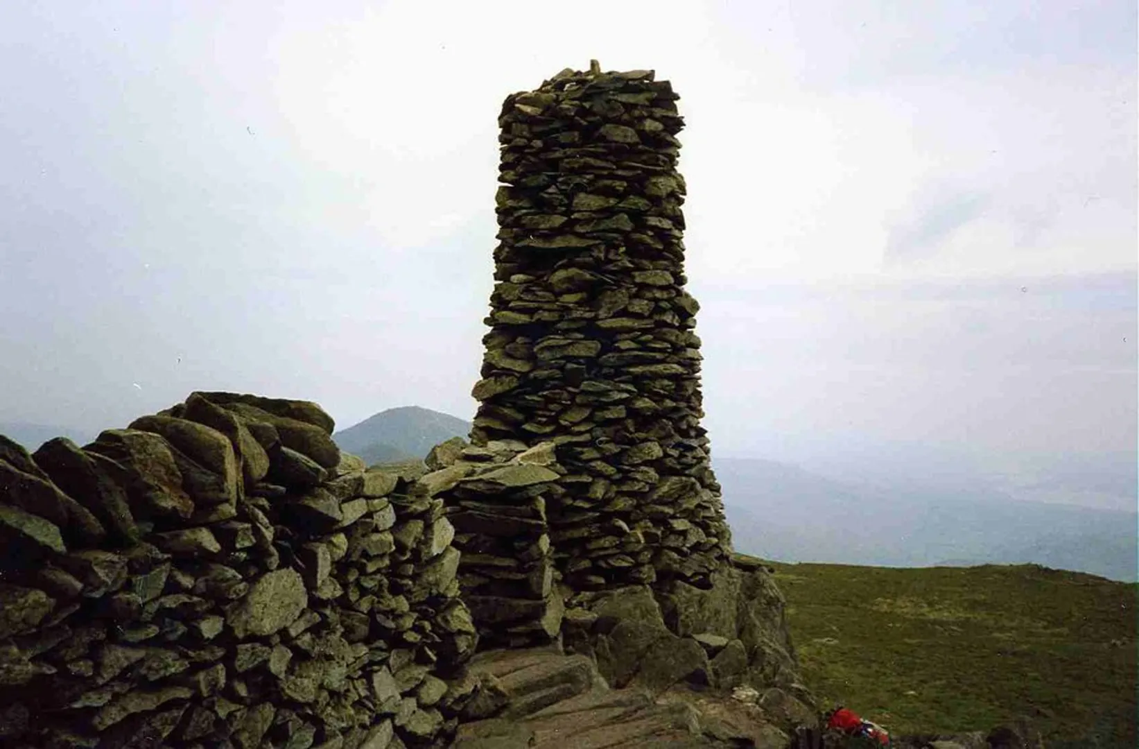 An image depicting the trail Thornthwaite Crag, Ill Bell and Yoke Loop from Troutbeck and its surrounding area.