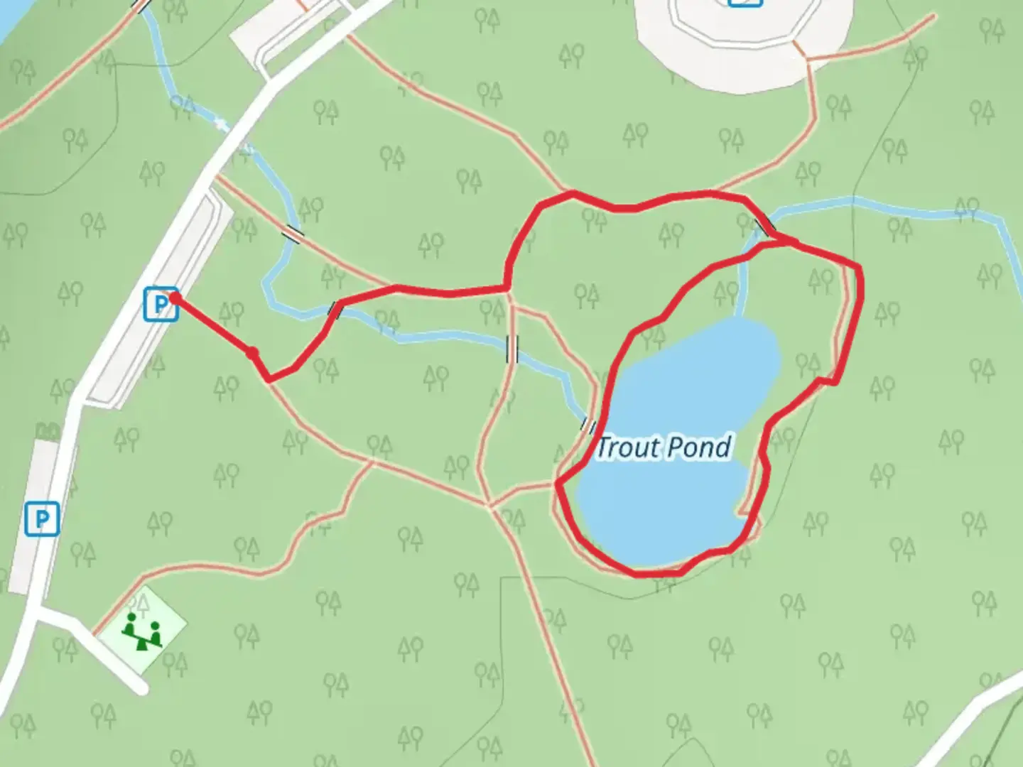 An image depicting the trail Old Pond Trail and its surrounding area.
