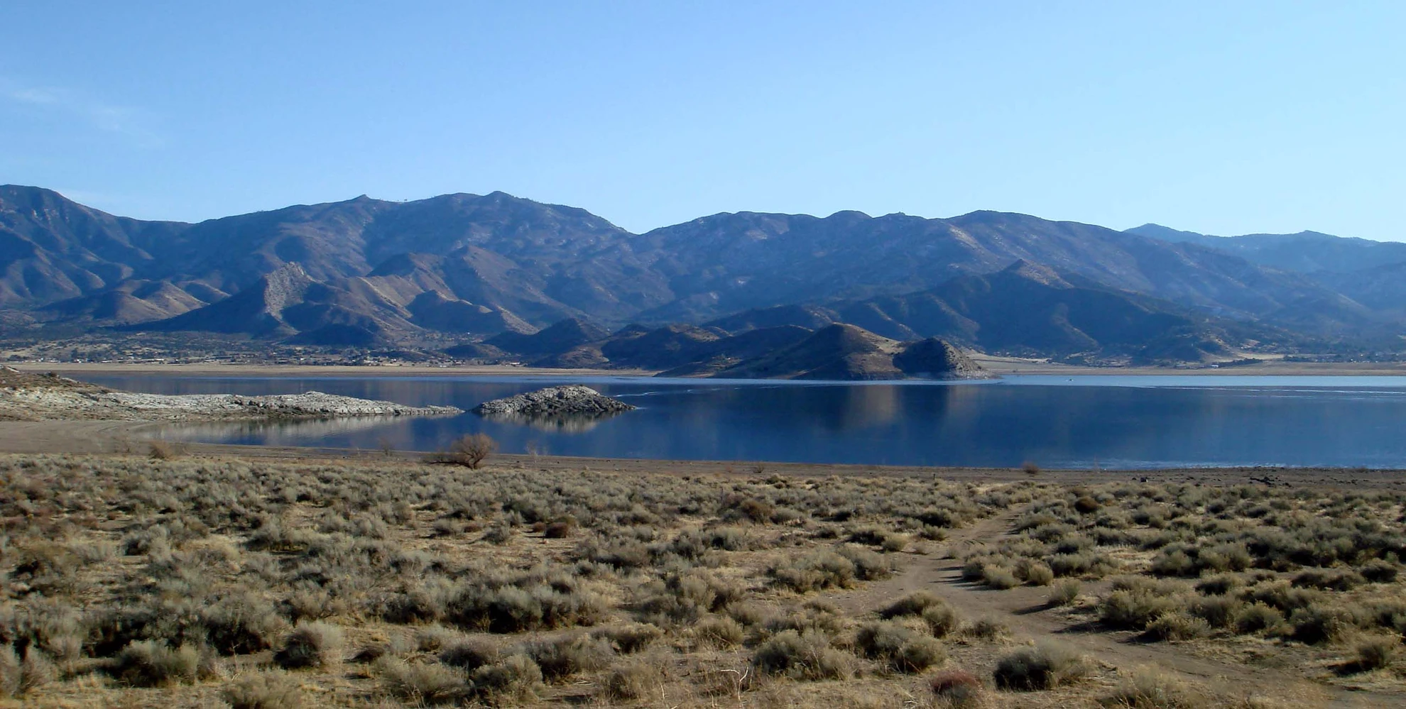 An image depicting the trail Nature Trail and Sagebrush Loop Trail and its surrounding area.