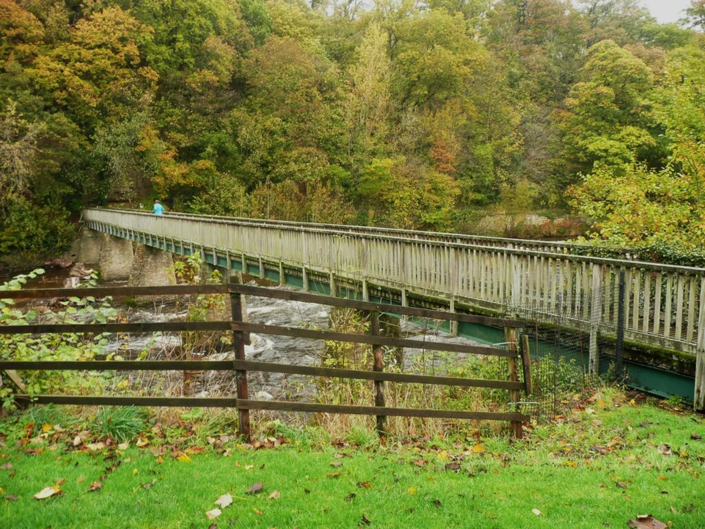 An image depicting the trail River Wear and Great Lumley from Chester le Street to Durham Walk and its surrounding area.