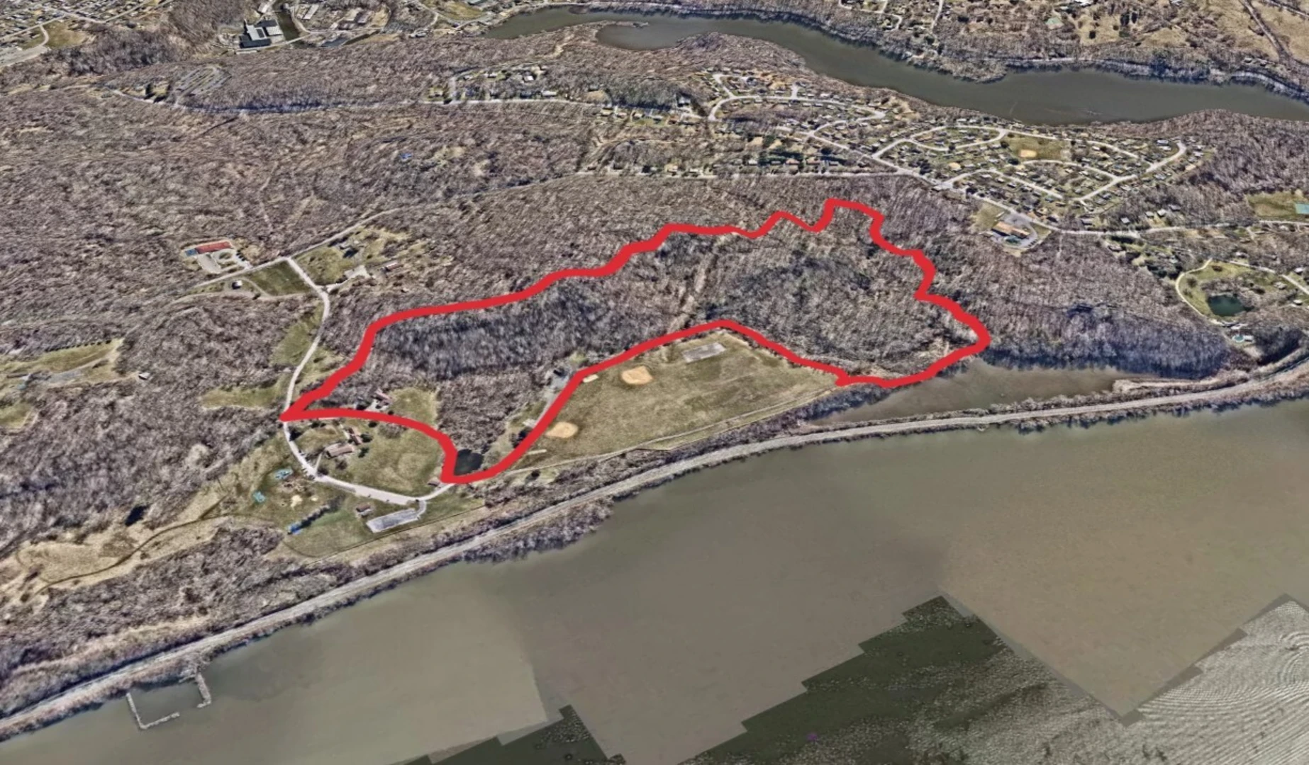 An image depicting the trail Bowdoin Park Loop and its surrounding area.