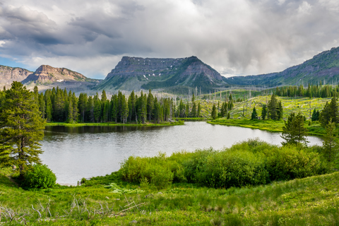 An image depicting the trail Trappers Lake Trail and its surrounding area.