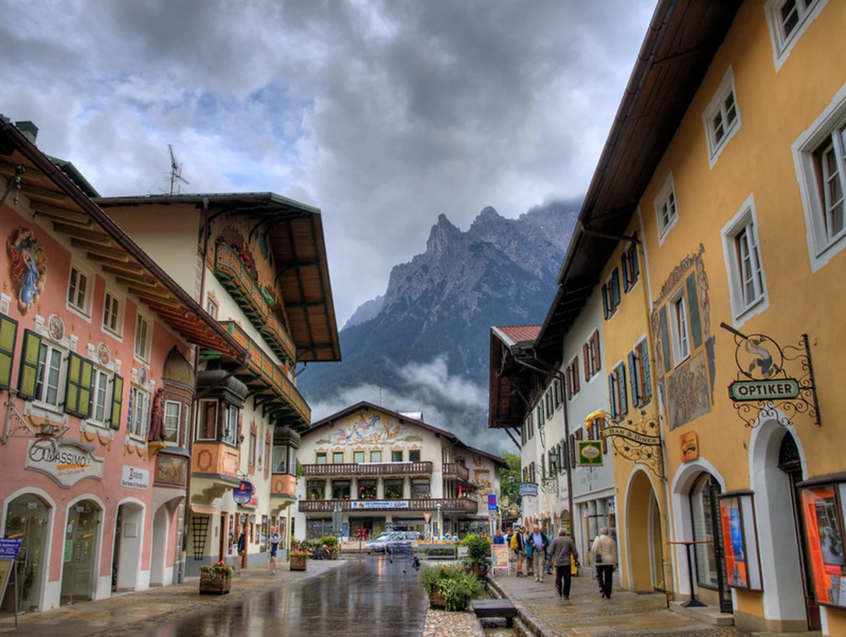 Mittenwald to Scharnitz Walk via Leutasch Gorge