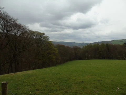 An image depicting the trail Hebden Bridge Loop and its surrounding area.