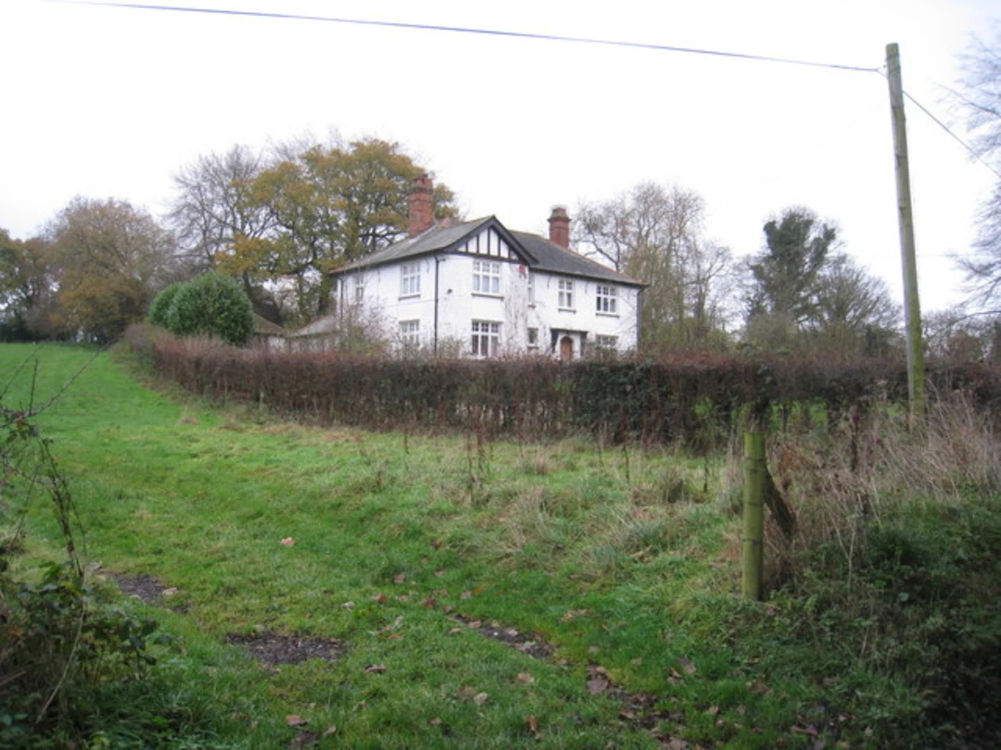 An image depicting the trail Ellisfield, Farleigh Wallop and Winslade Loop and its surrounding area.