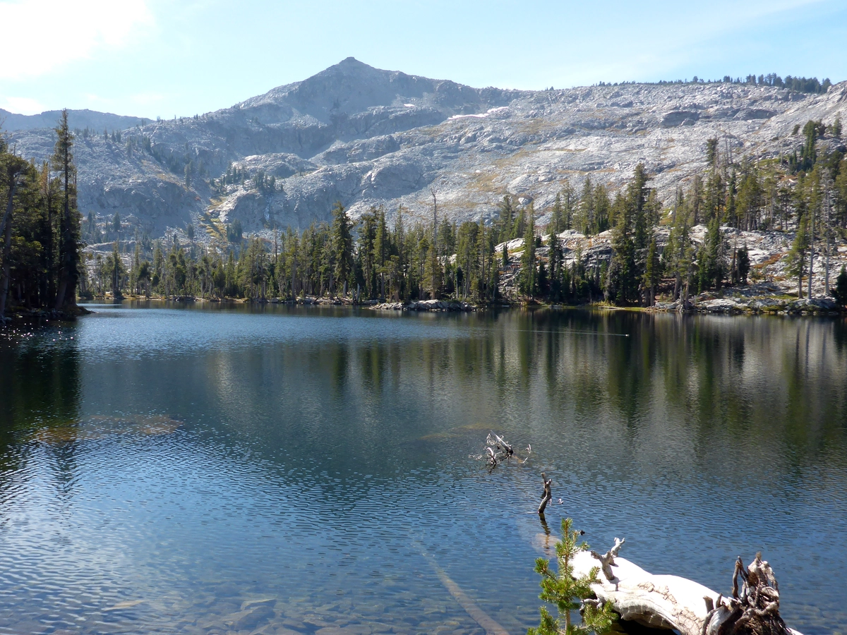 Pyramid Peak and Lake Sylvia via Lyons Creek Trail