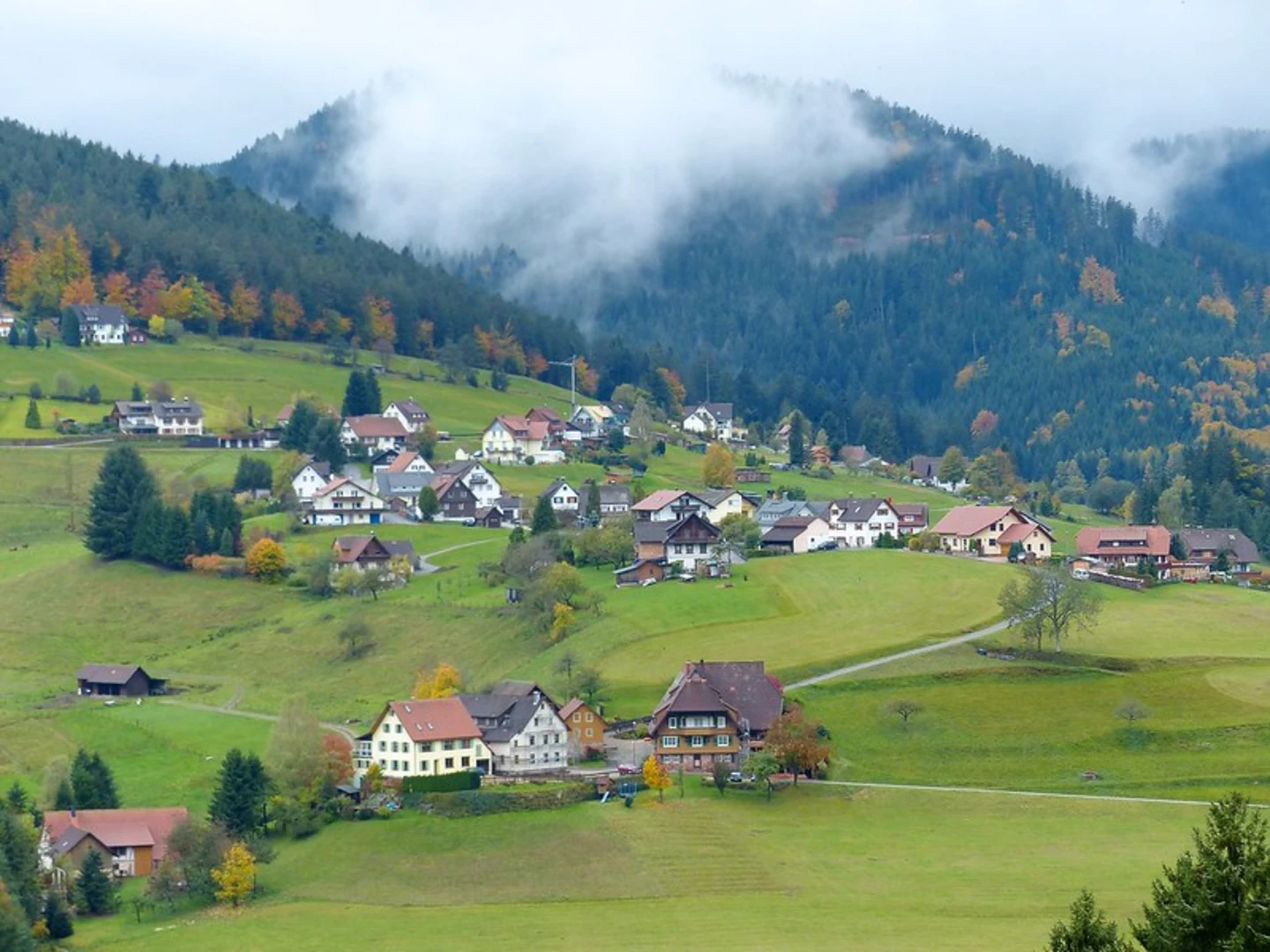 An image depicting the trail Baiersbronn to Mitteltal Walk via Sankenbachwasserfall and its surrounding area.