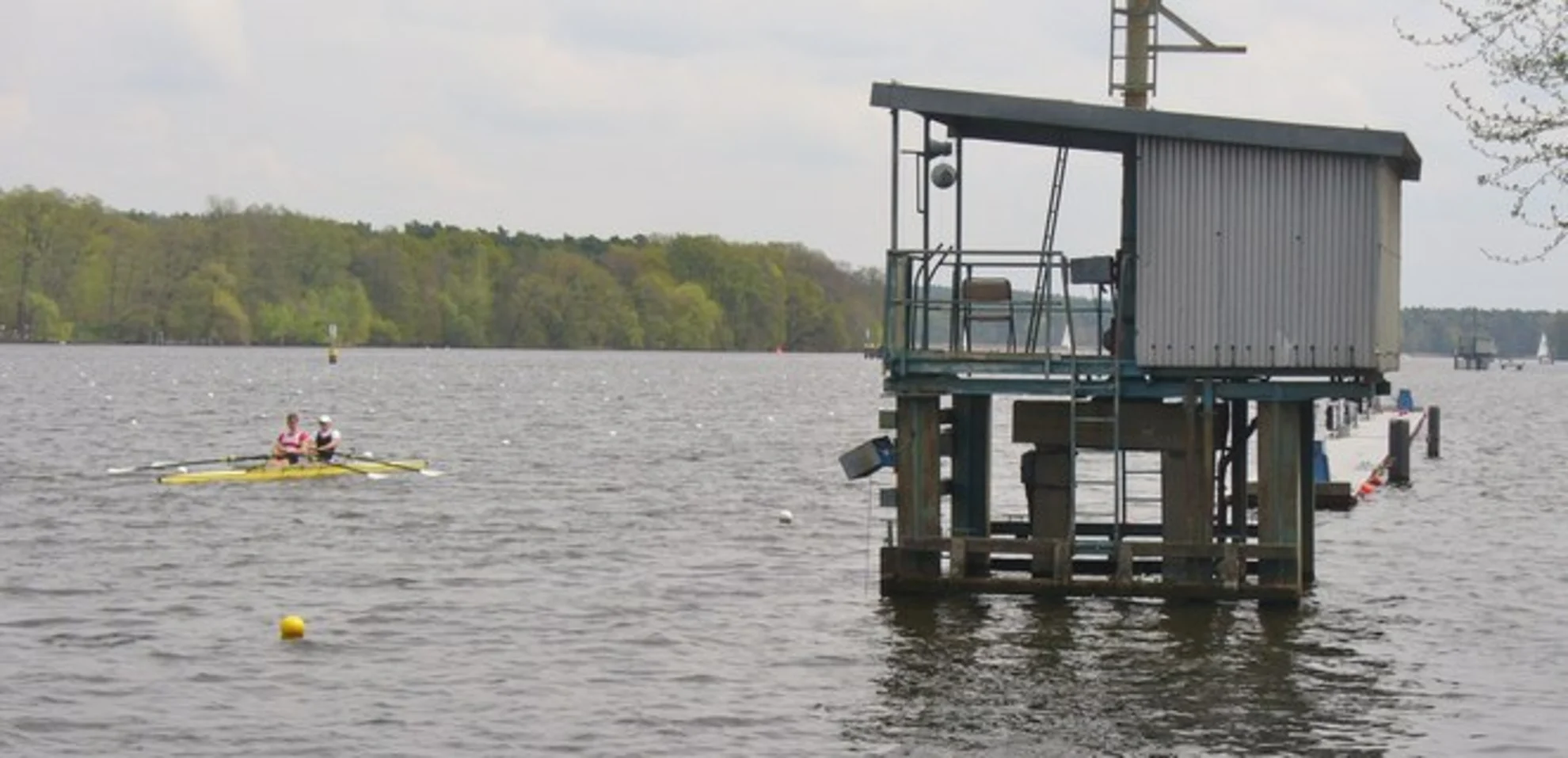 An image depicting the trail Regattastrecke and Fuldaaue Loop and its surrounding area.