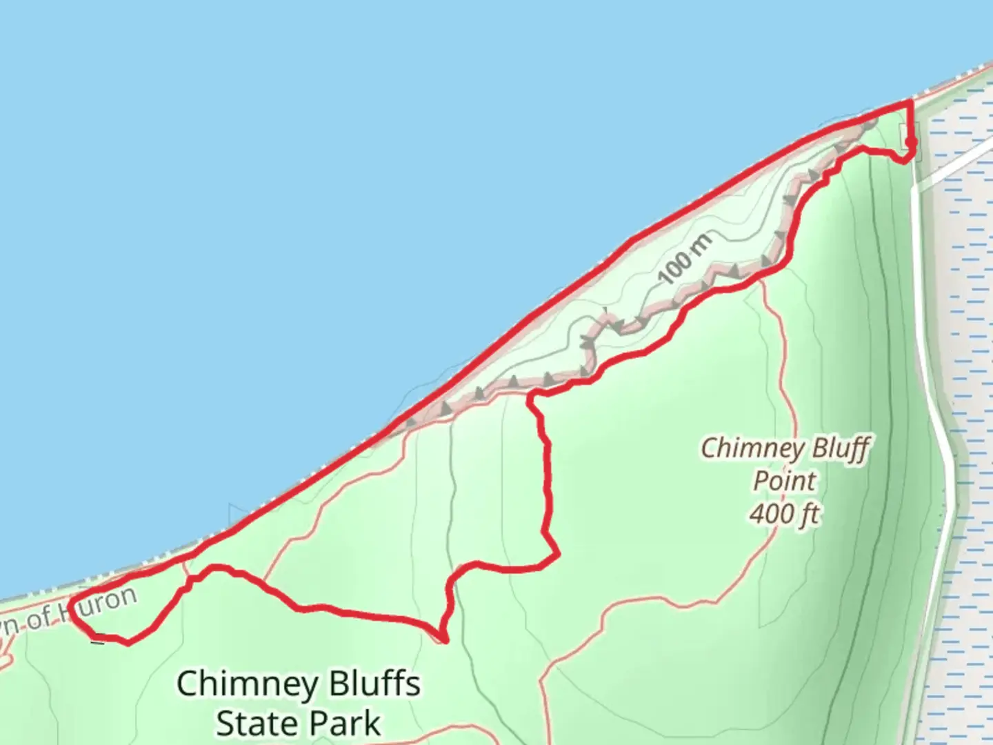 An image depicting the trail Bluff Trail Loop and its surrounding area.