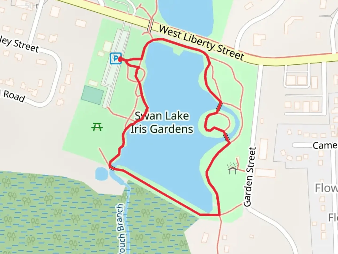 An image depicting the trail Swan Lake Loop and its surrounding area.
