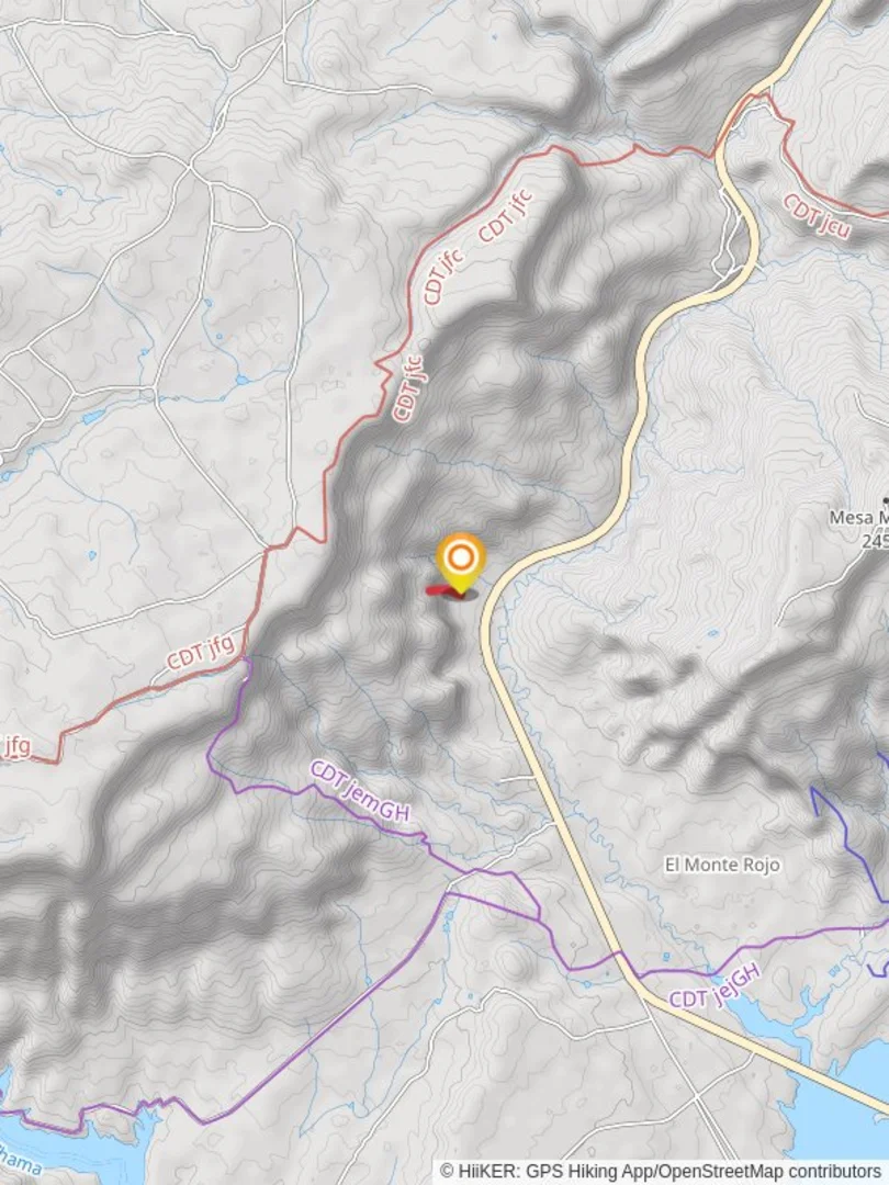 An image depicting the trail Echo Amphitheater Trail and its surrounding area.
