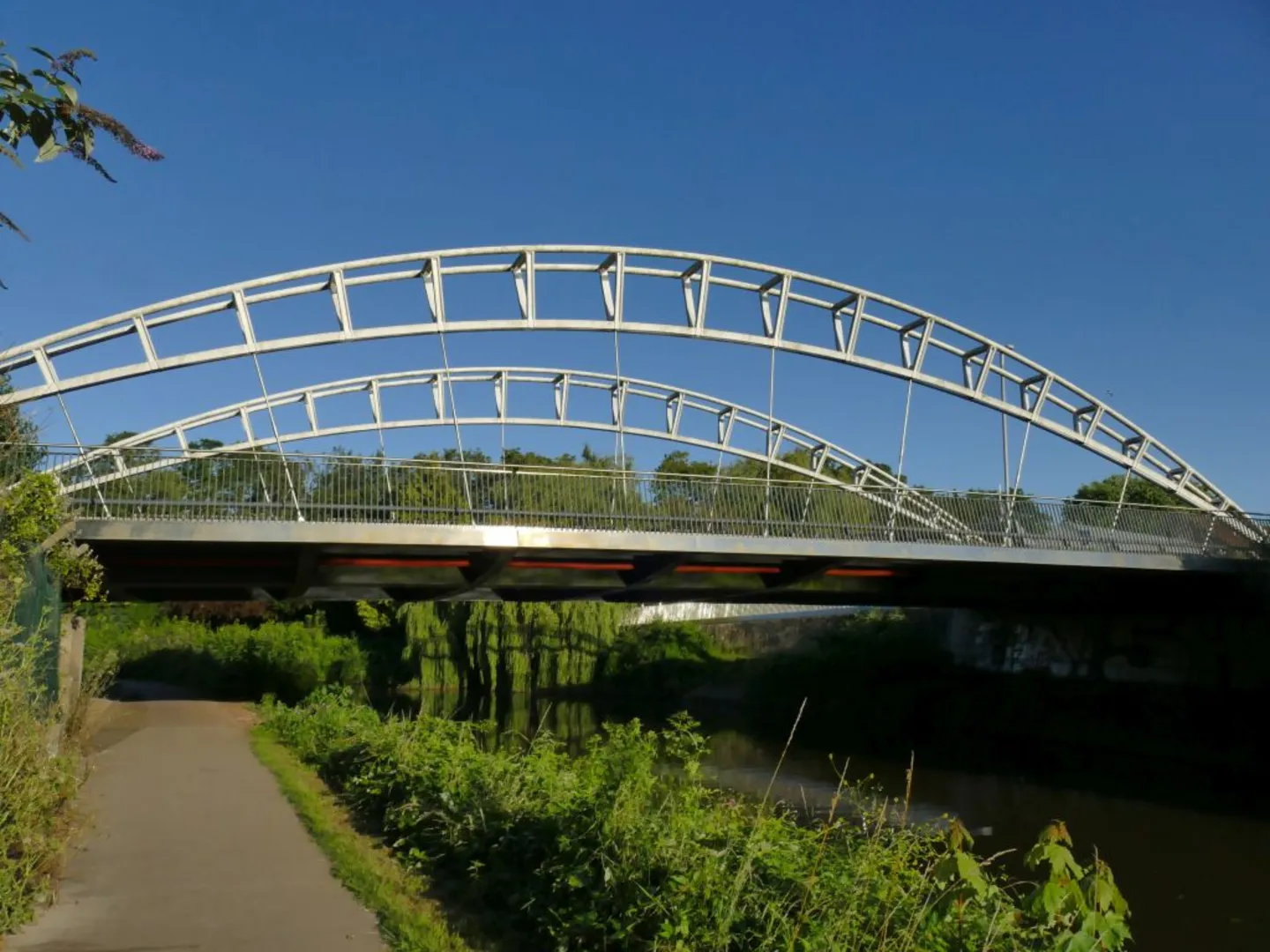 An image depicting the trail French Weir Loop and its surrounding area.