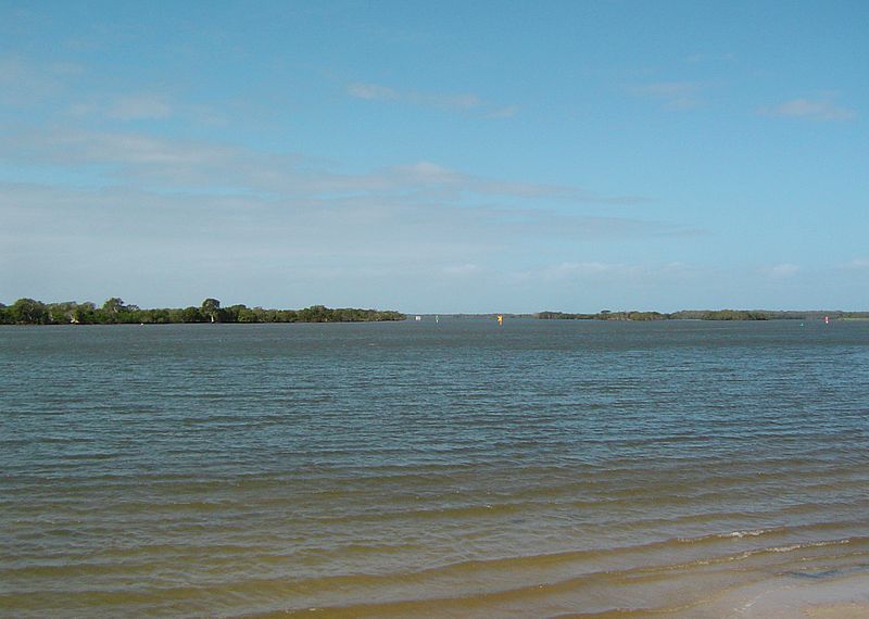 An image depicting the trail Southern Moreton Bay Islands National Park and its surrounding area.