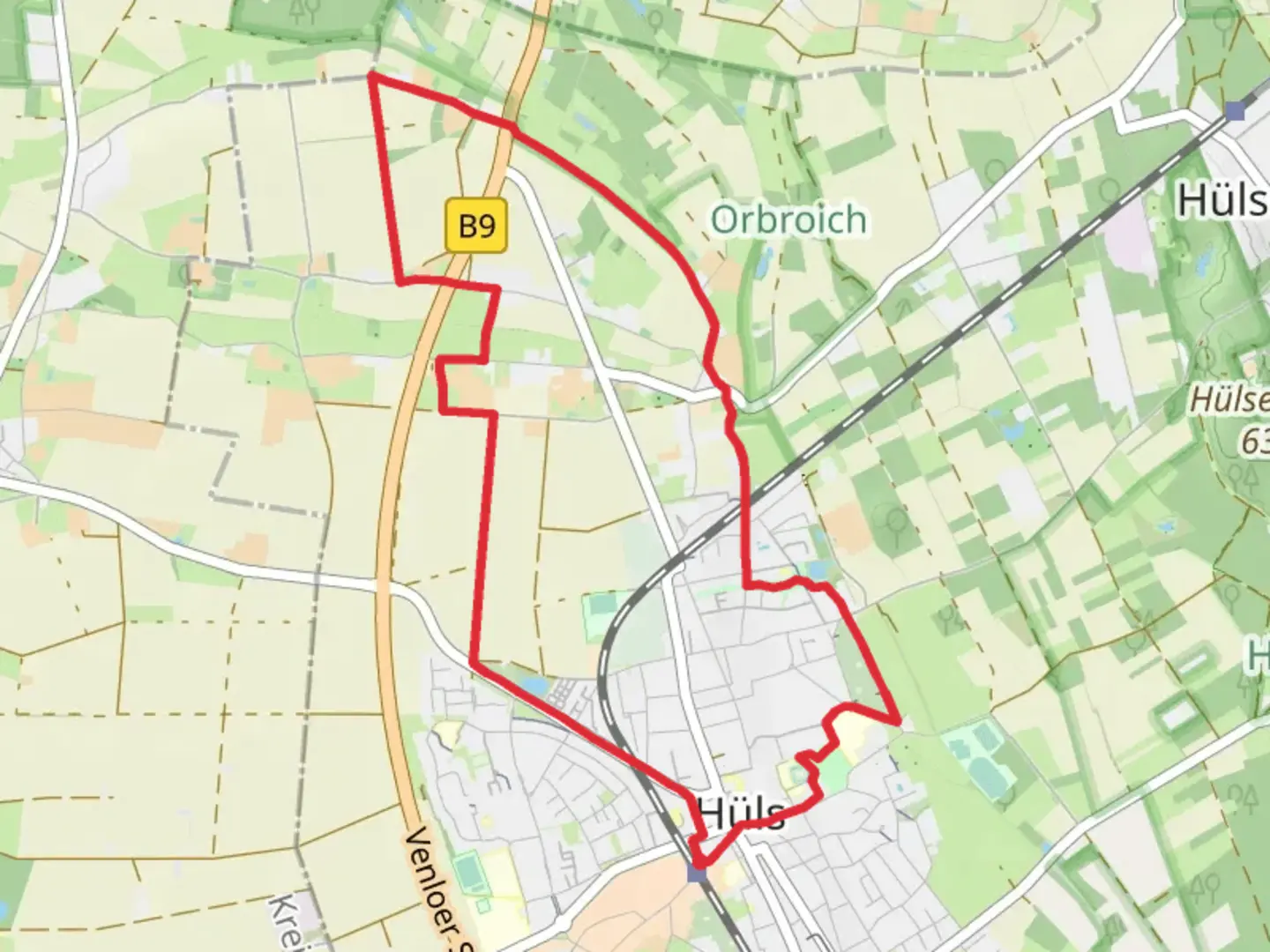 An image depicting the trail Huls Loop via Orbroich and Hulser Ruine and its surrounding area.