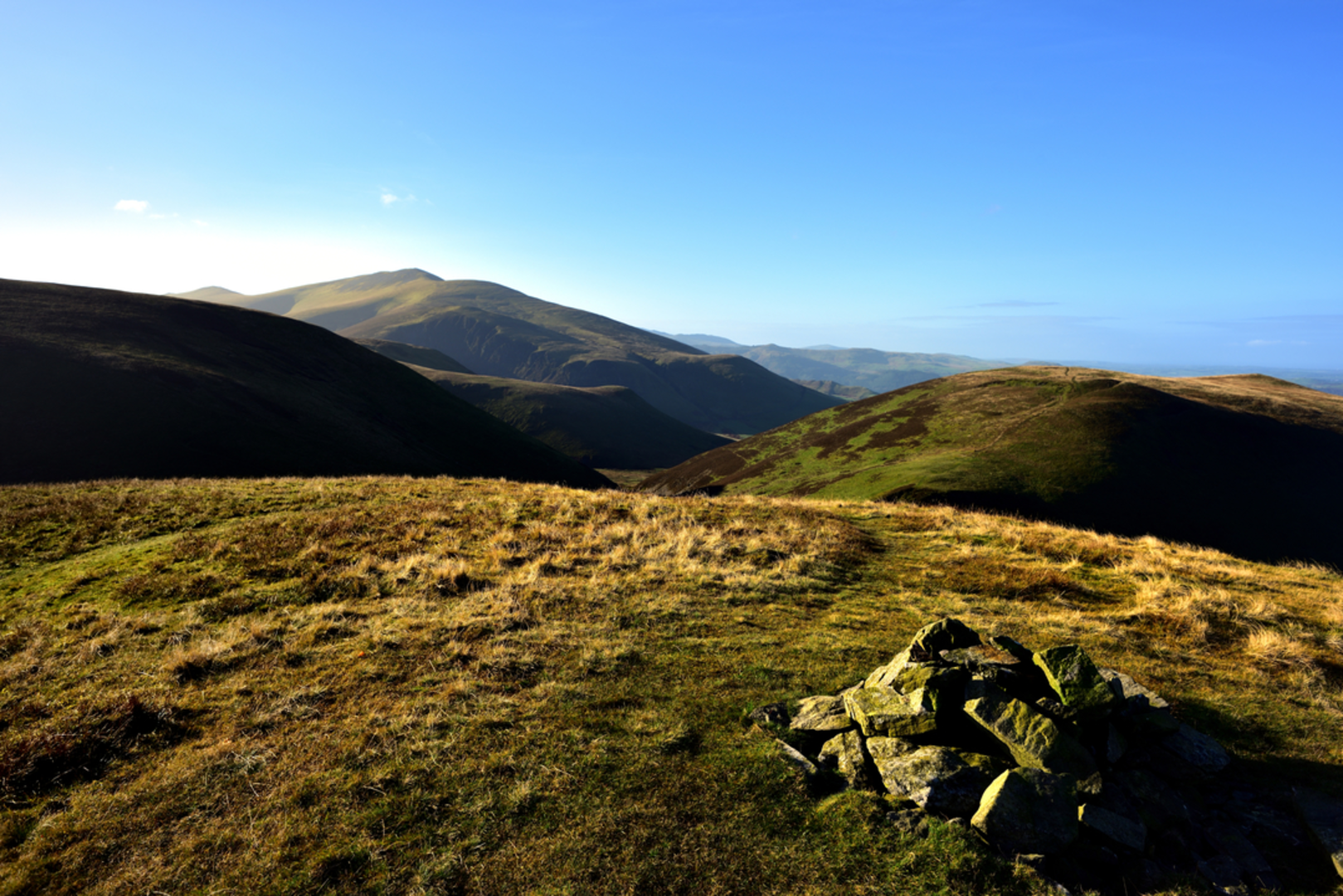 An image depicting the trail Meal Fell and its surrounding area.