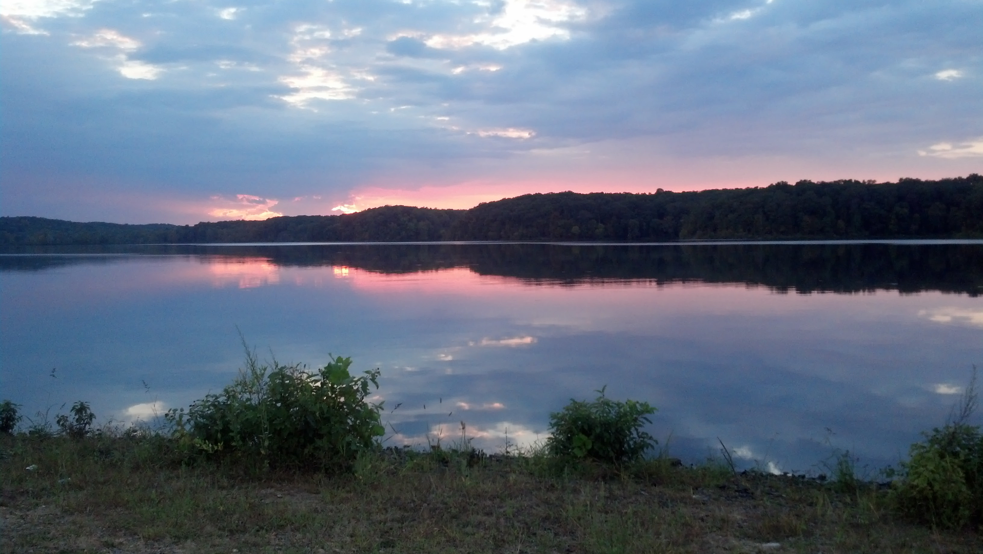 An image depicting the trail North South Trail - South Section and its surrounding area.