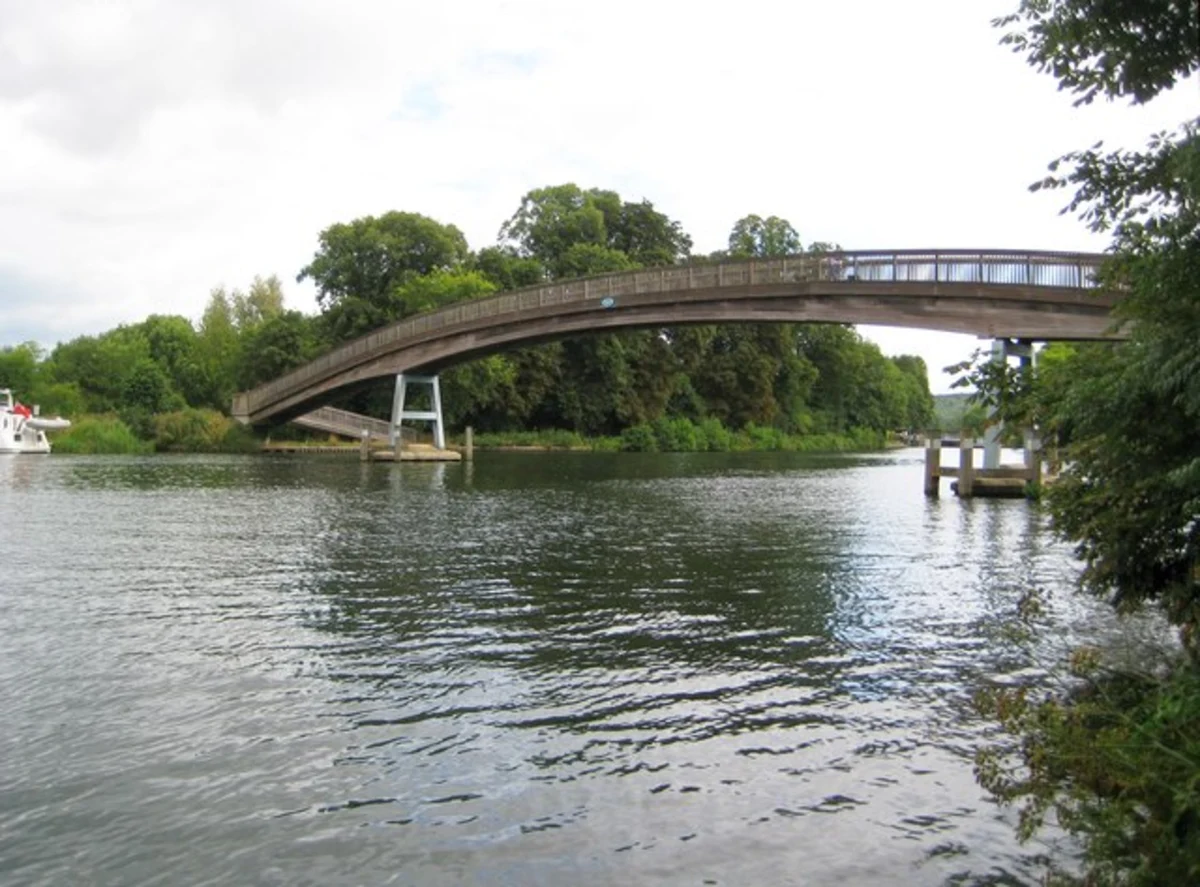 River Thames Walk - Marlow
