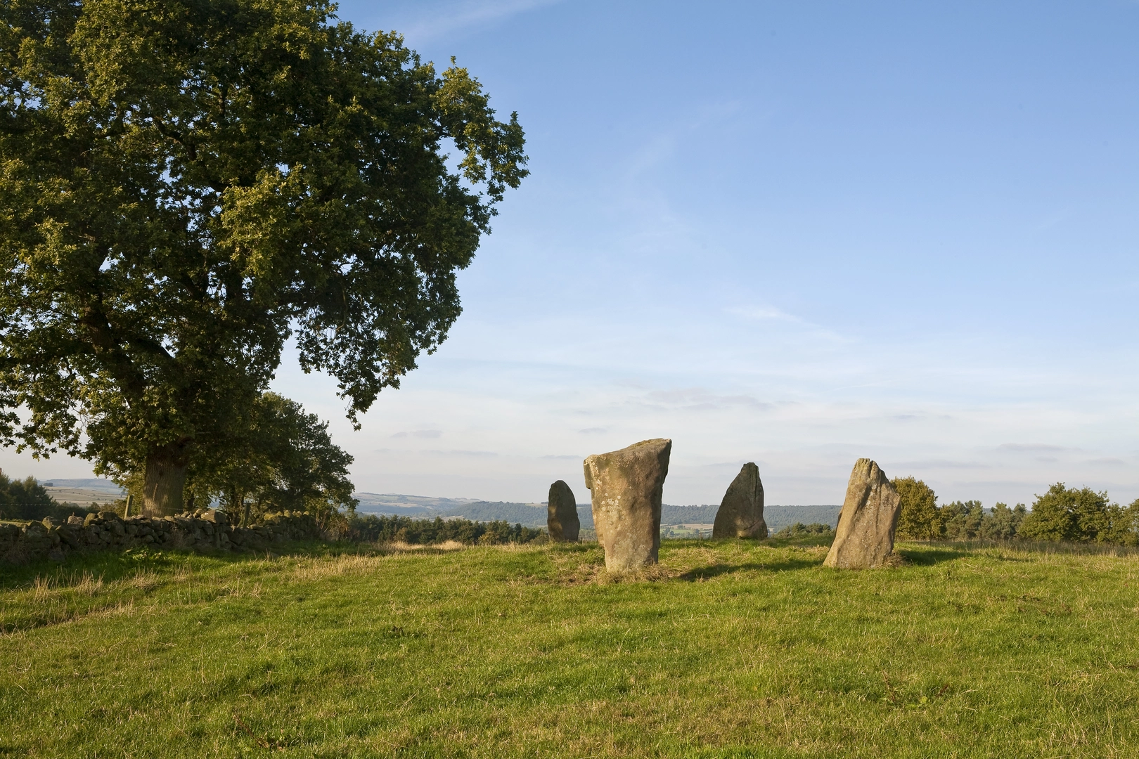 An image depicting the trail Five Churches Walk and its surrounding area.